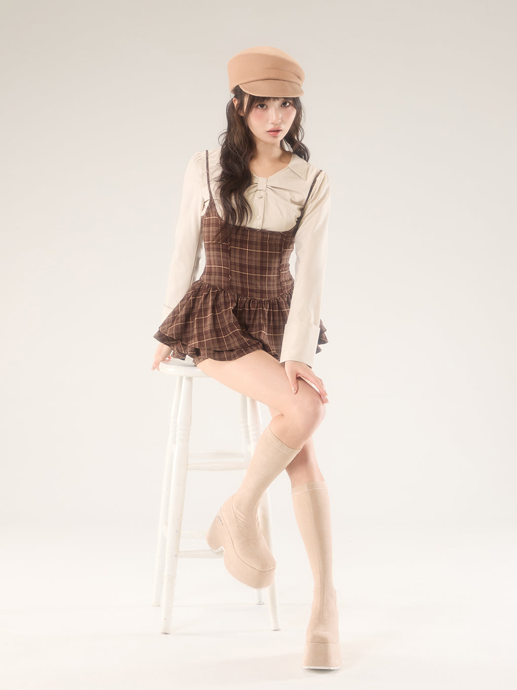 モデル:170cm(着用サイズ:F)