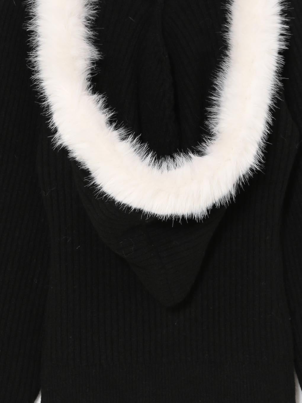 fur ribbon ensemble