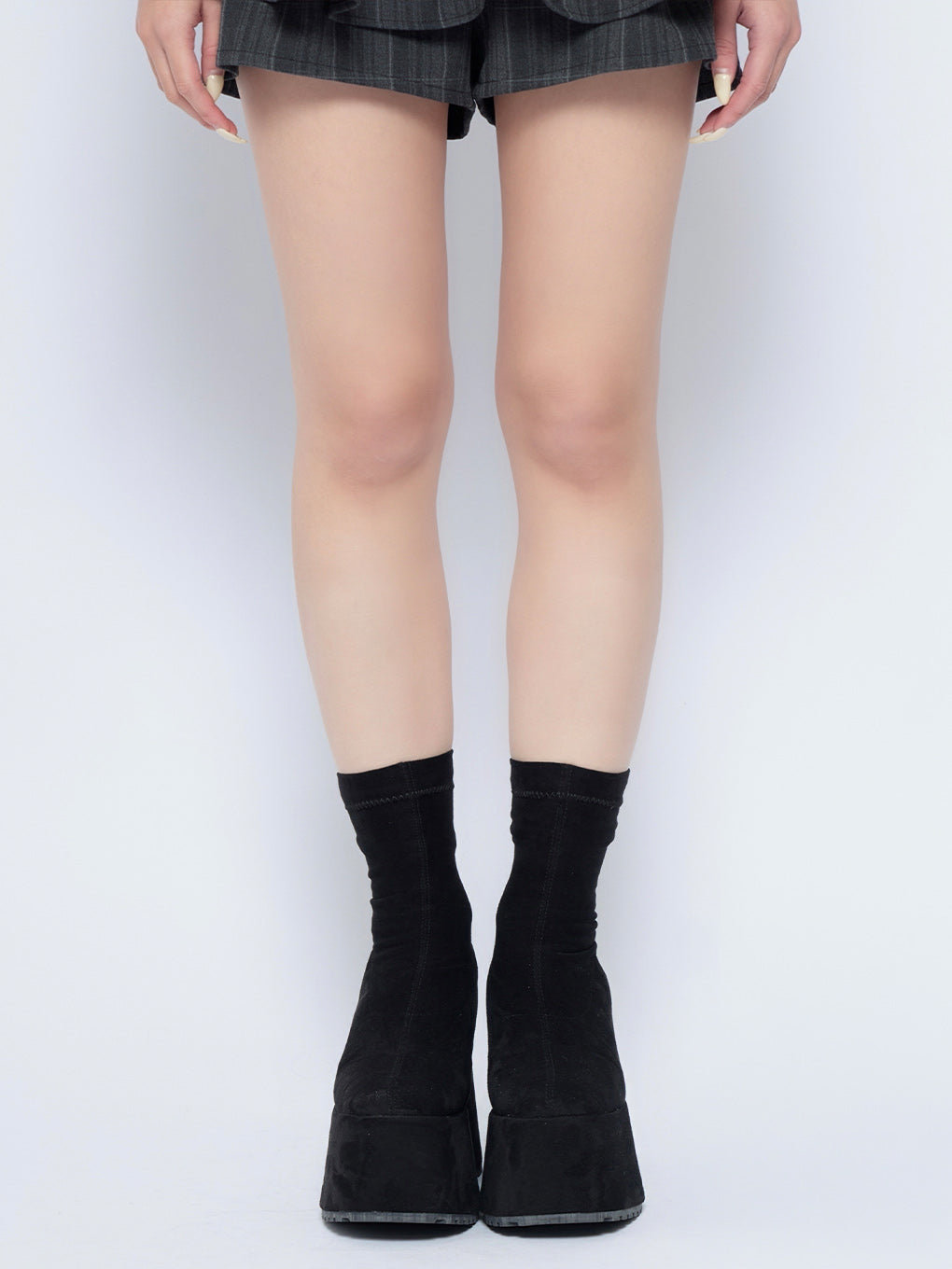 モデル：155cm（着用サイズ：38）