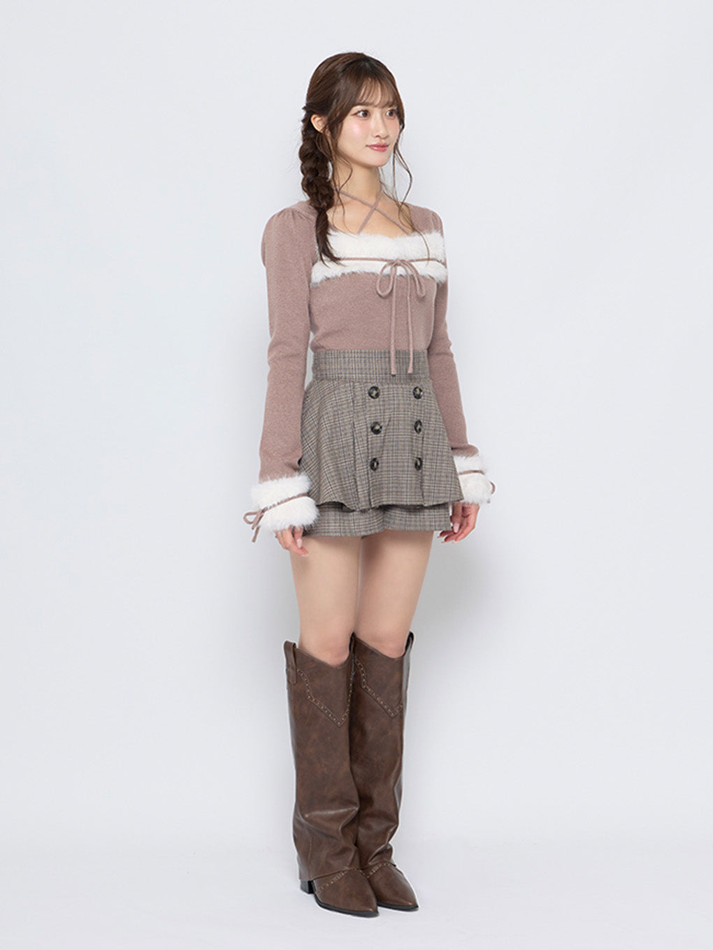モデル：155cm（着用サイズ：FREE）