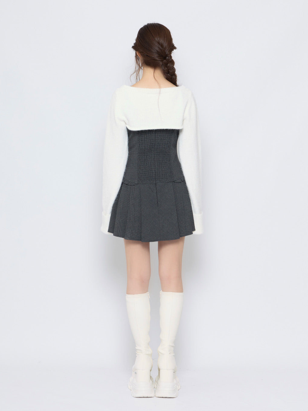 モデル：155cm（着用サイズ：S）