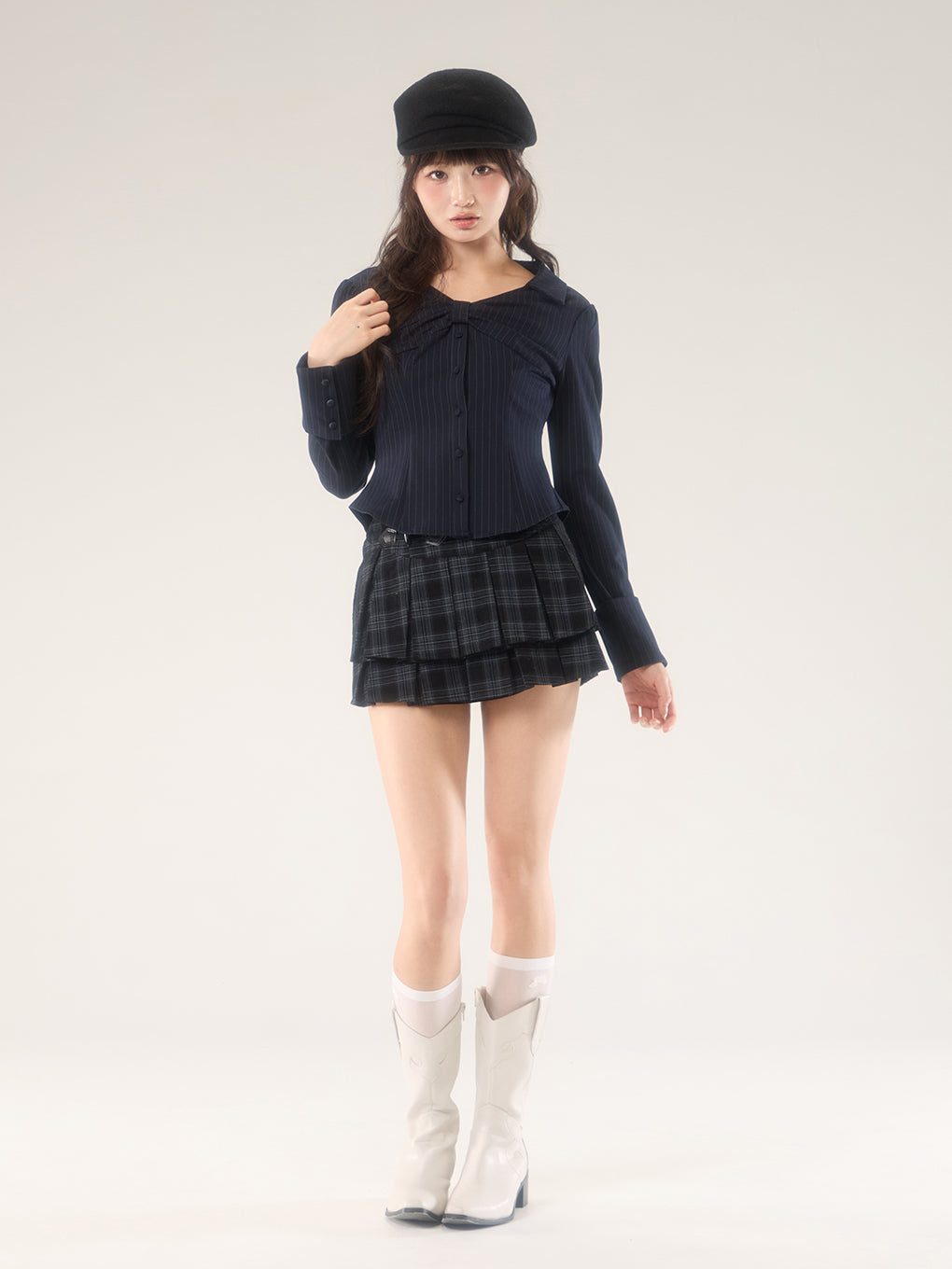モデル：170cm（着用サイズ：FREE）