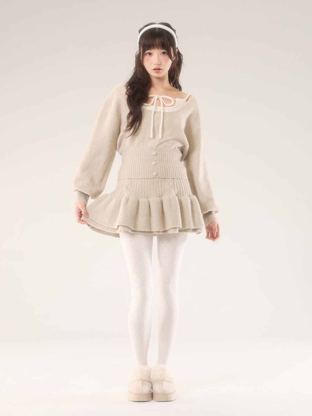 モデル：170cm（着用サイズ：FREE）