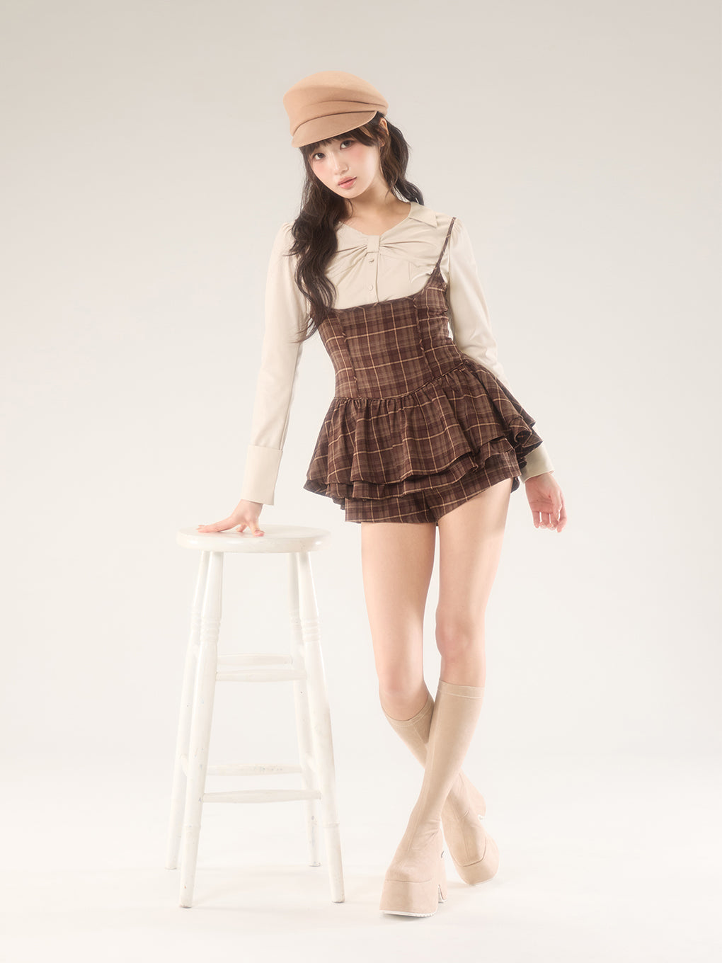 モデル：170cm（着用サイズ：F）