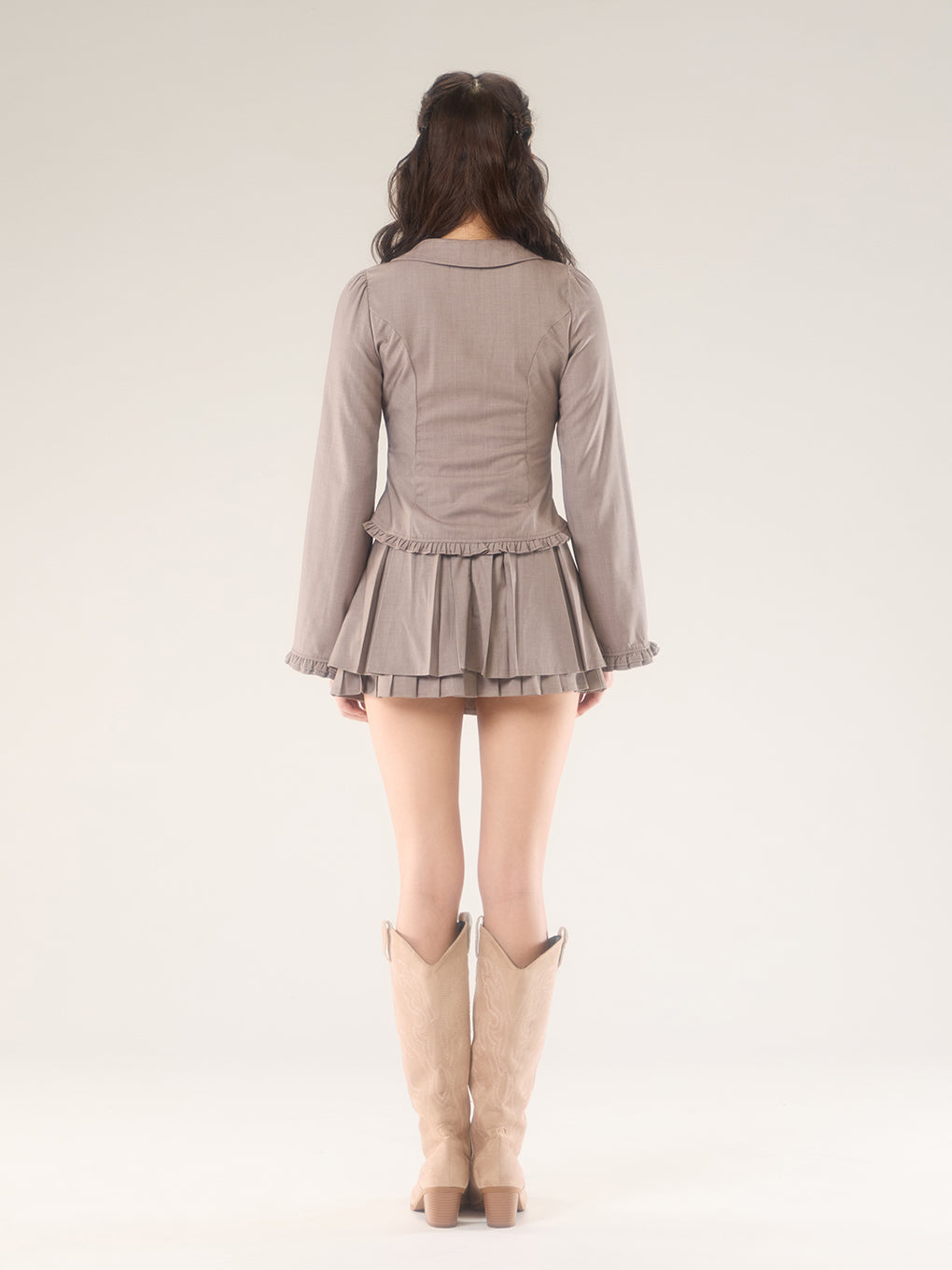 モデル：170cm（着用サイズ：S）