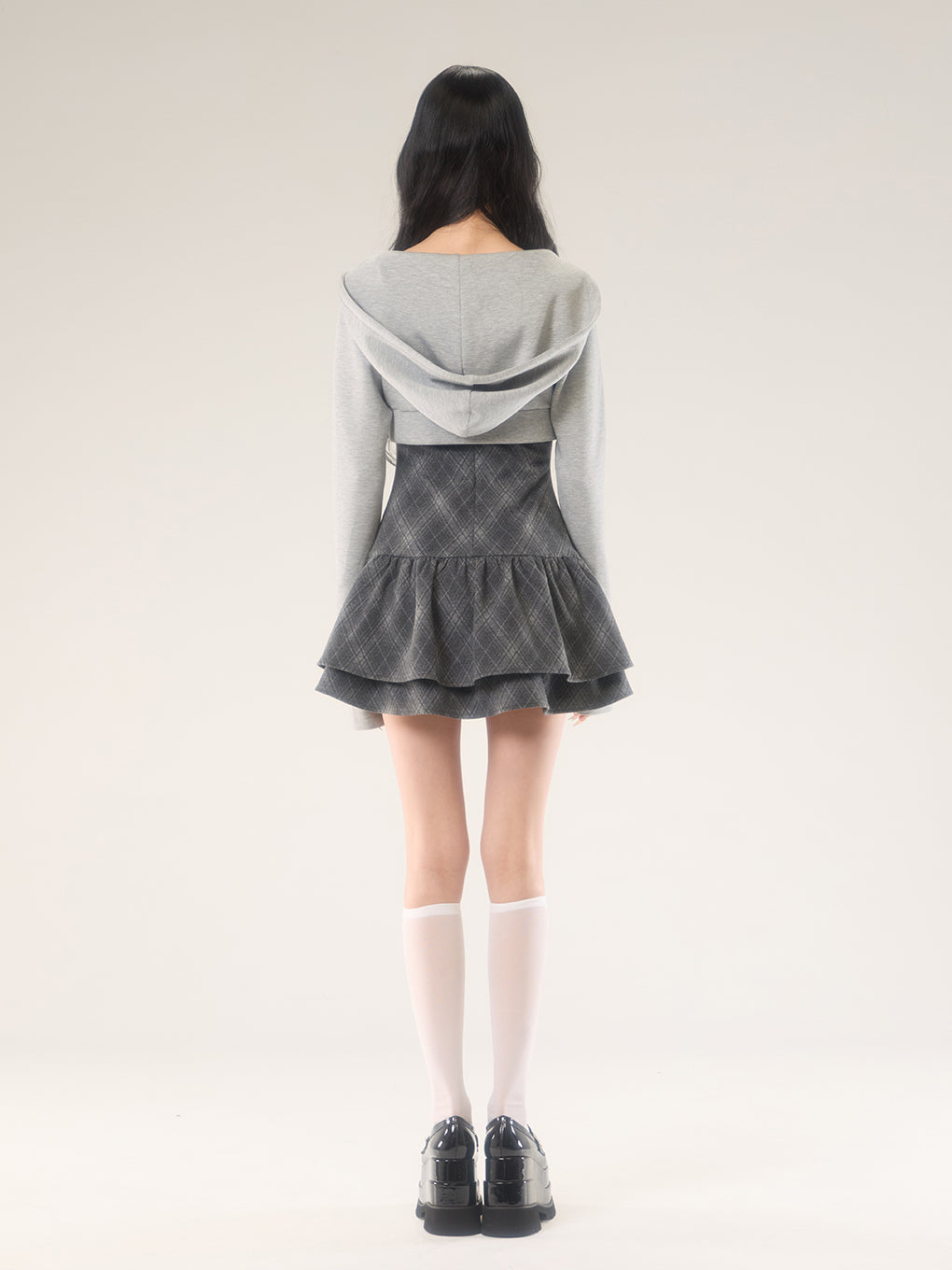モデル：171cm（着用サイズ：S）