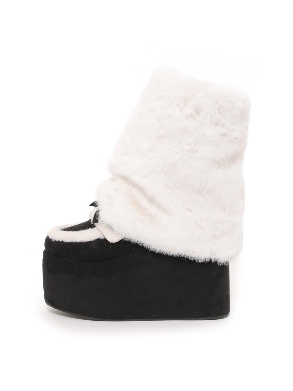 mouton fur loafer