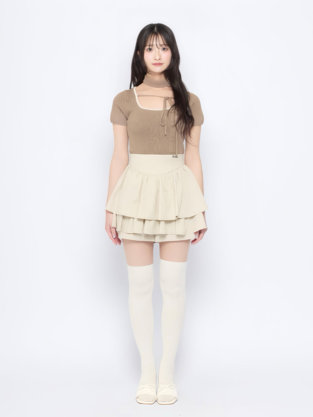 モデル：155cm（着用サイズ：FREE）
