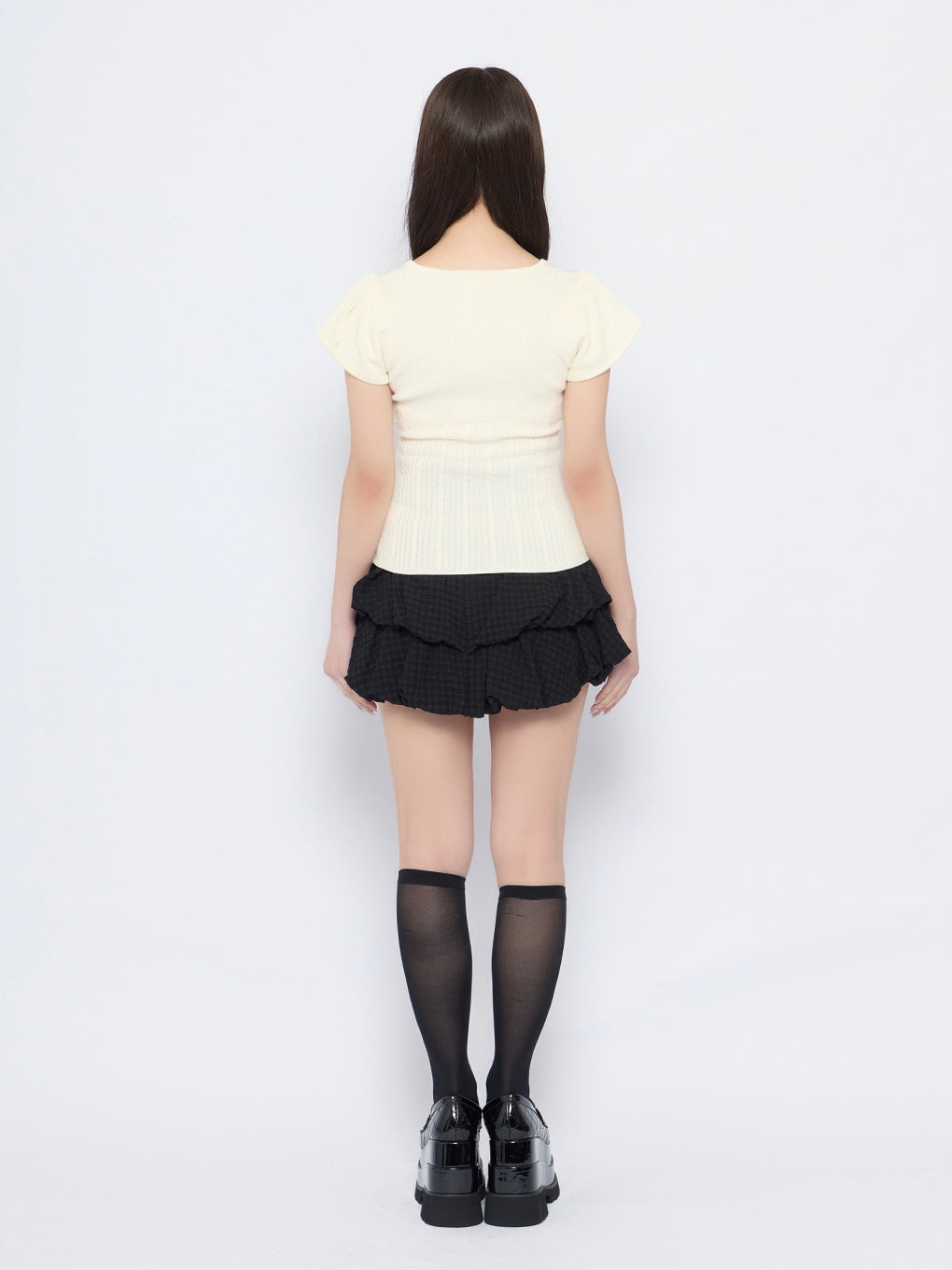 モデル：155cm（着用サイズ：FRE