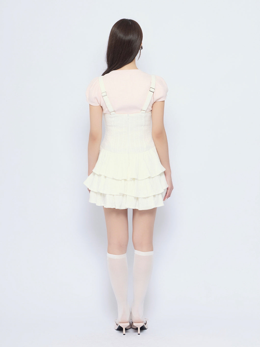 モデル：155cm（着用サイズ：FREE）